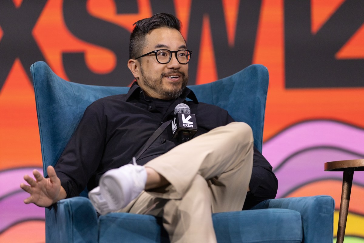 رئيس Y Combinator يدعو لجعل نماذج الذكاء الاصطناعي المتقدمة منفعة عامة للجميع