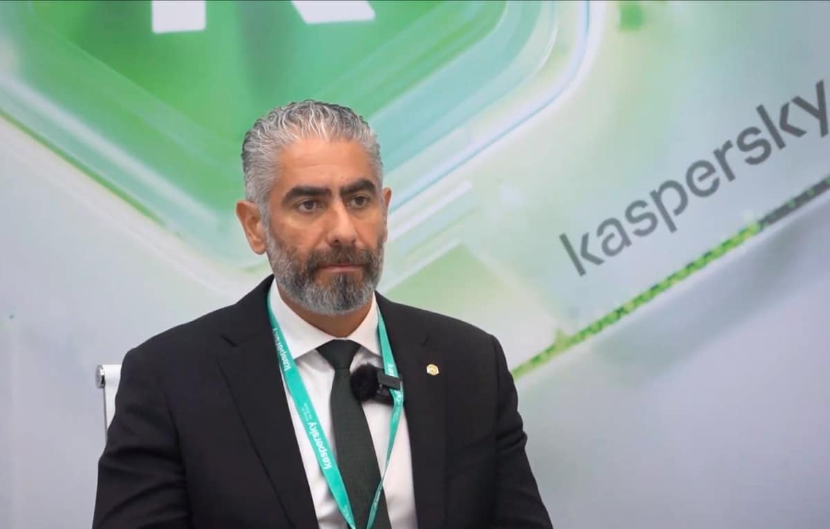 المرونة السيبرانية وسيادة البيانات كيف تشكل الاستضافة المحلية والأنظمة الفضائية أمن المنطقة
