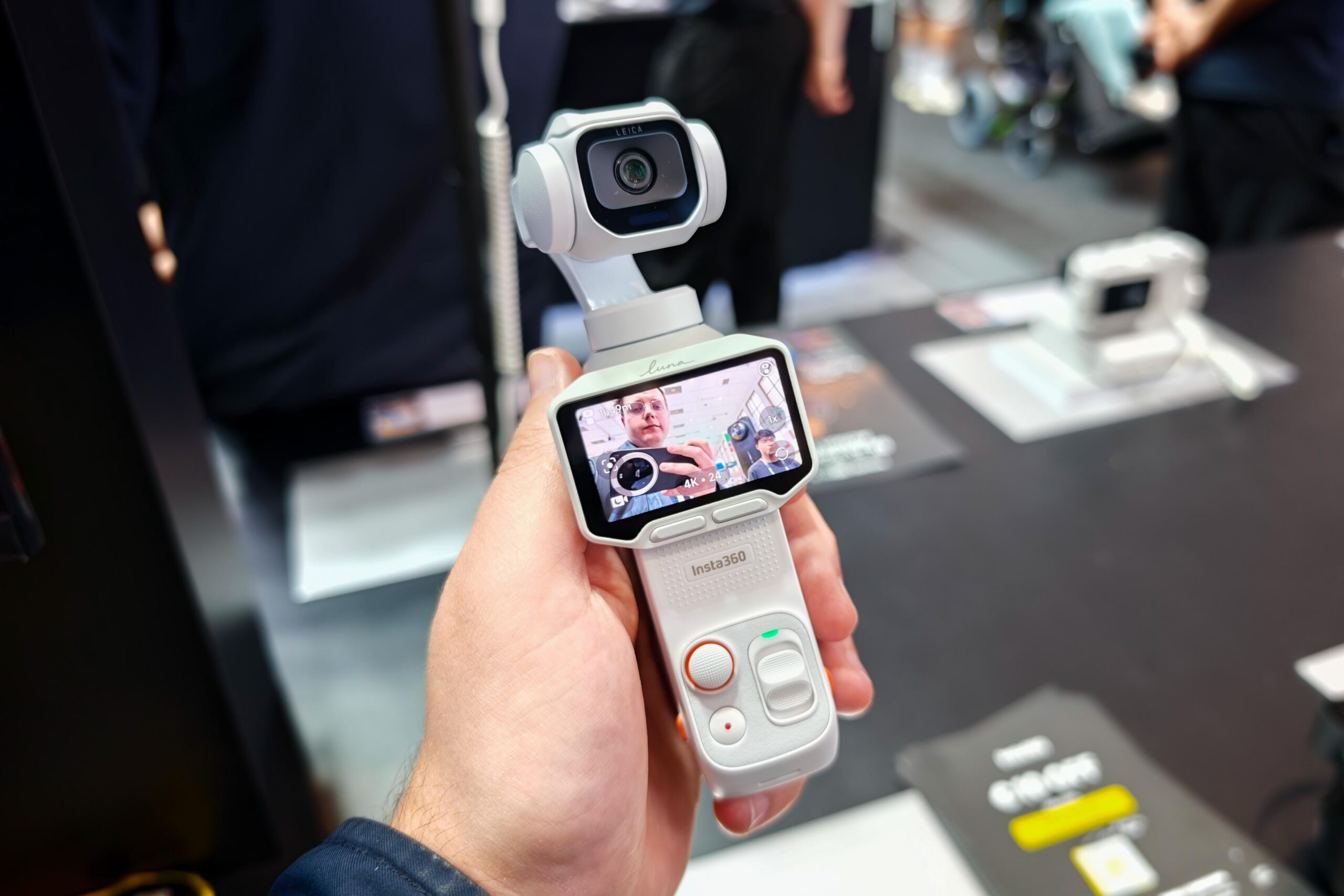 إنستا 360 تطلق كاميرا Luna Pro المنافسة لسلسلة أوسمو بوكيت